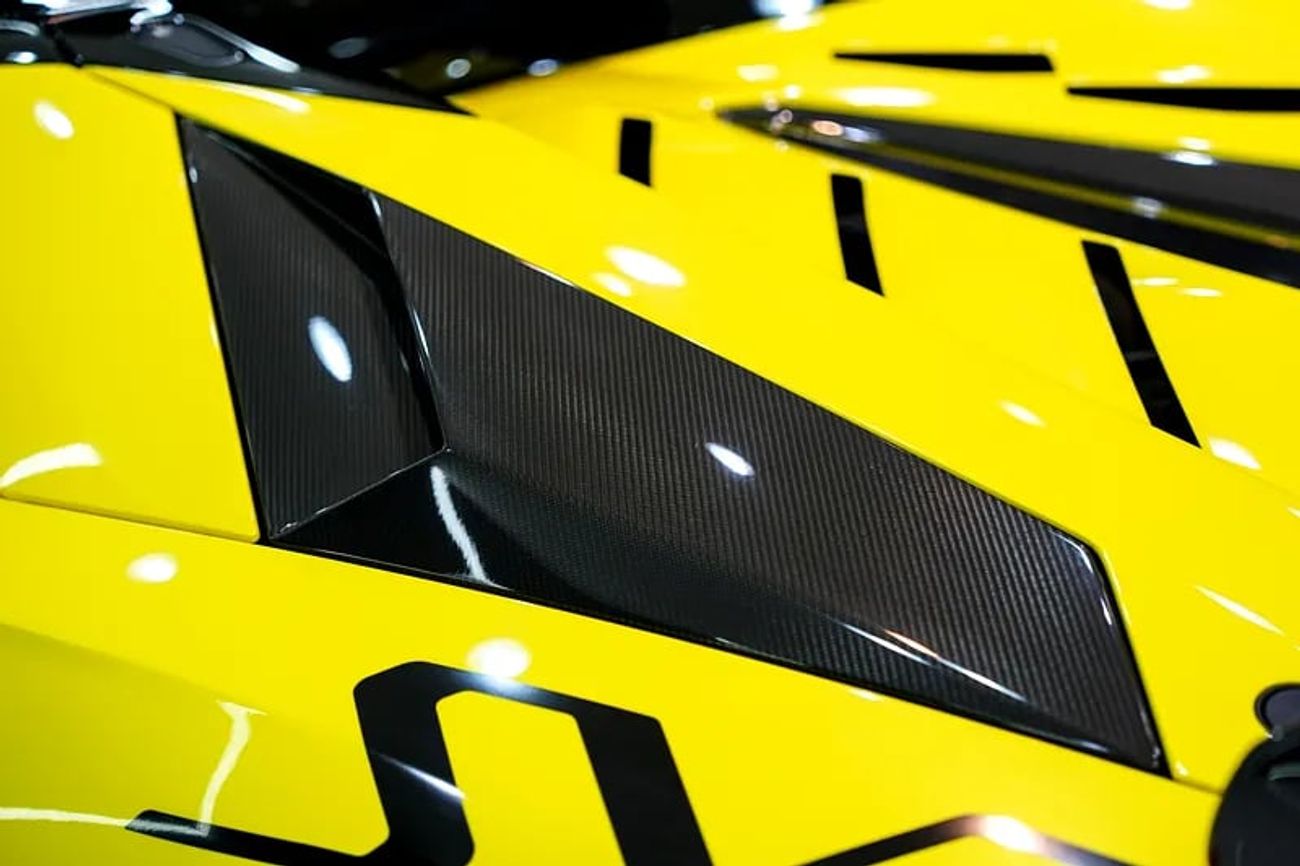 Lamborghini Aventador LP 770-4 Superveloce Jota Roadster 1 of 800, Gintani Exhaust, Lifting System, Carbon Ext/Int!!