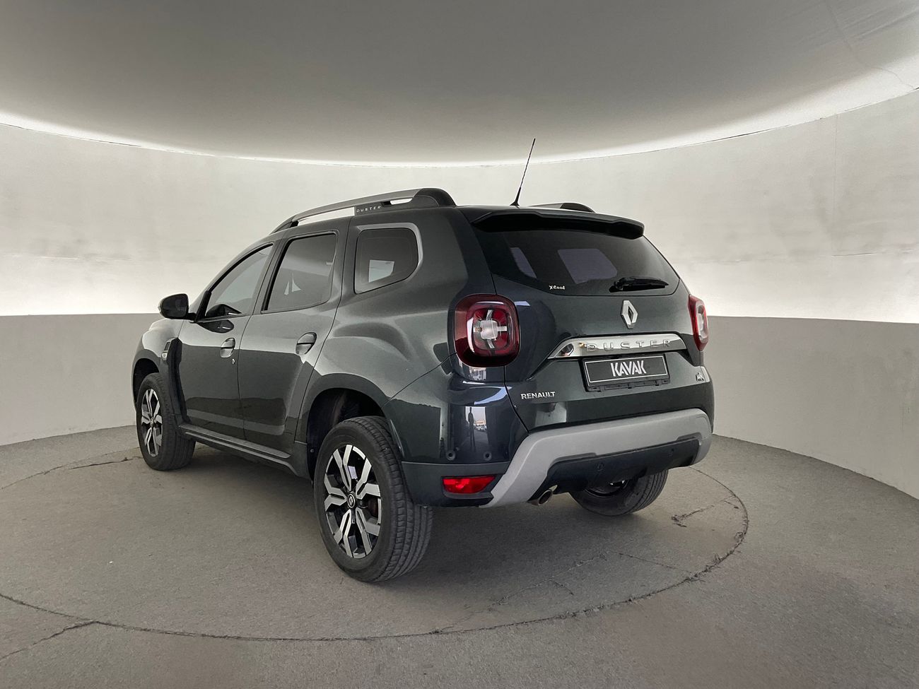 Renault Duster LE | Guaranteed Warranty | 0 Down Payment