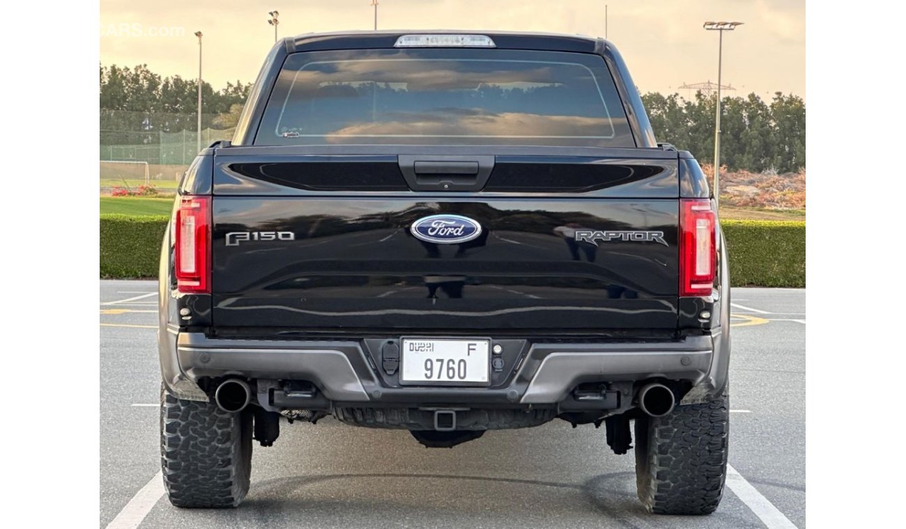 فورد F 150 SVT رابتر