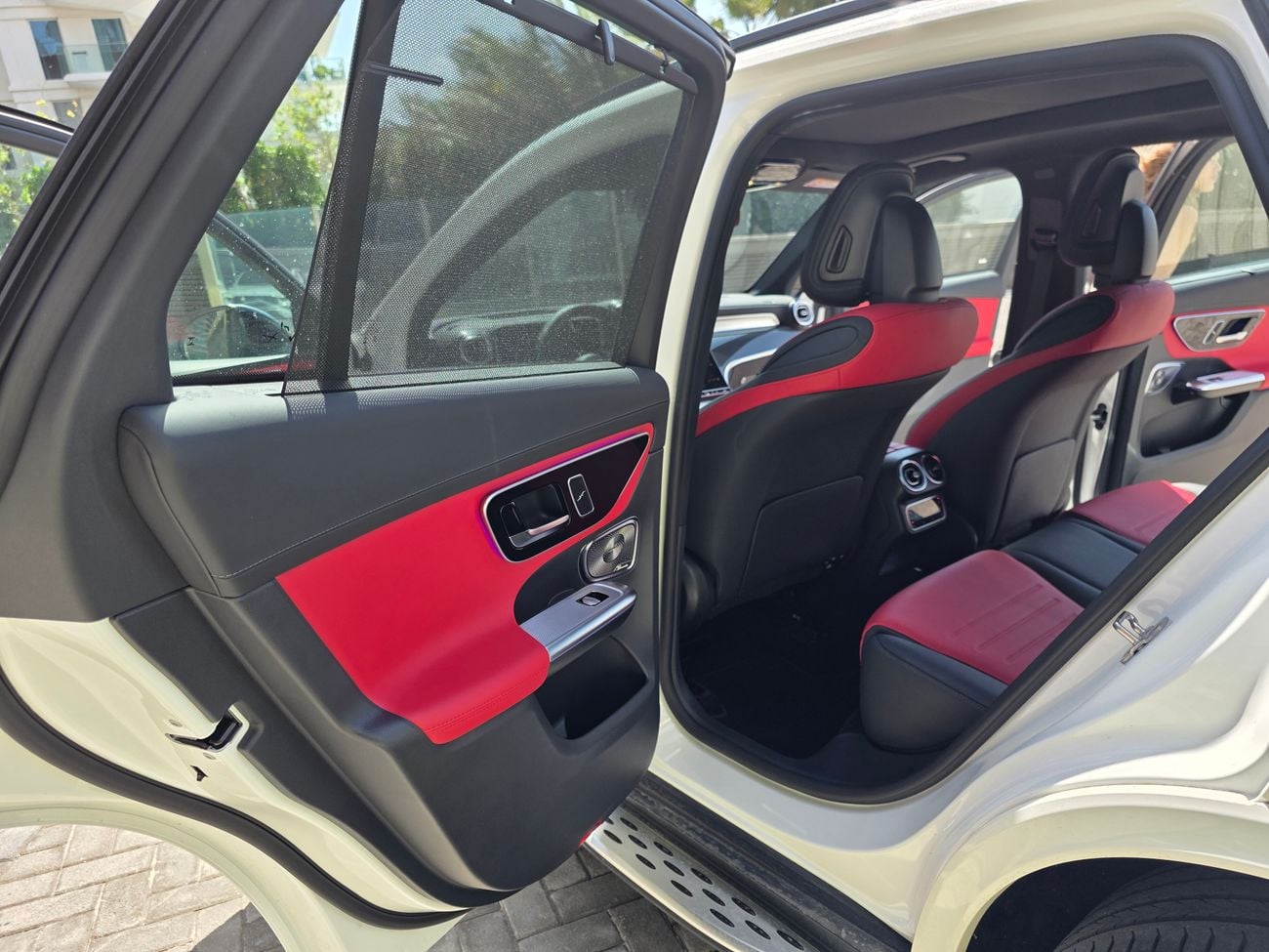 Mercedes-Benz GLC 300 e 300 GLC AMG