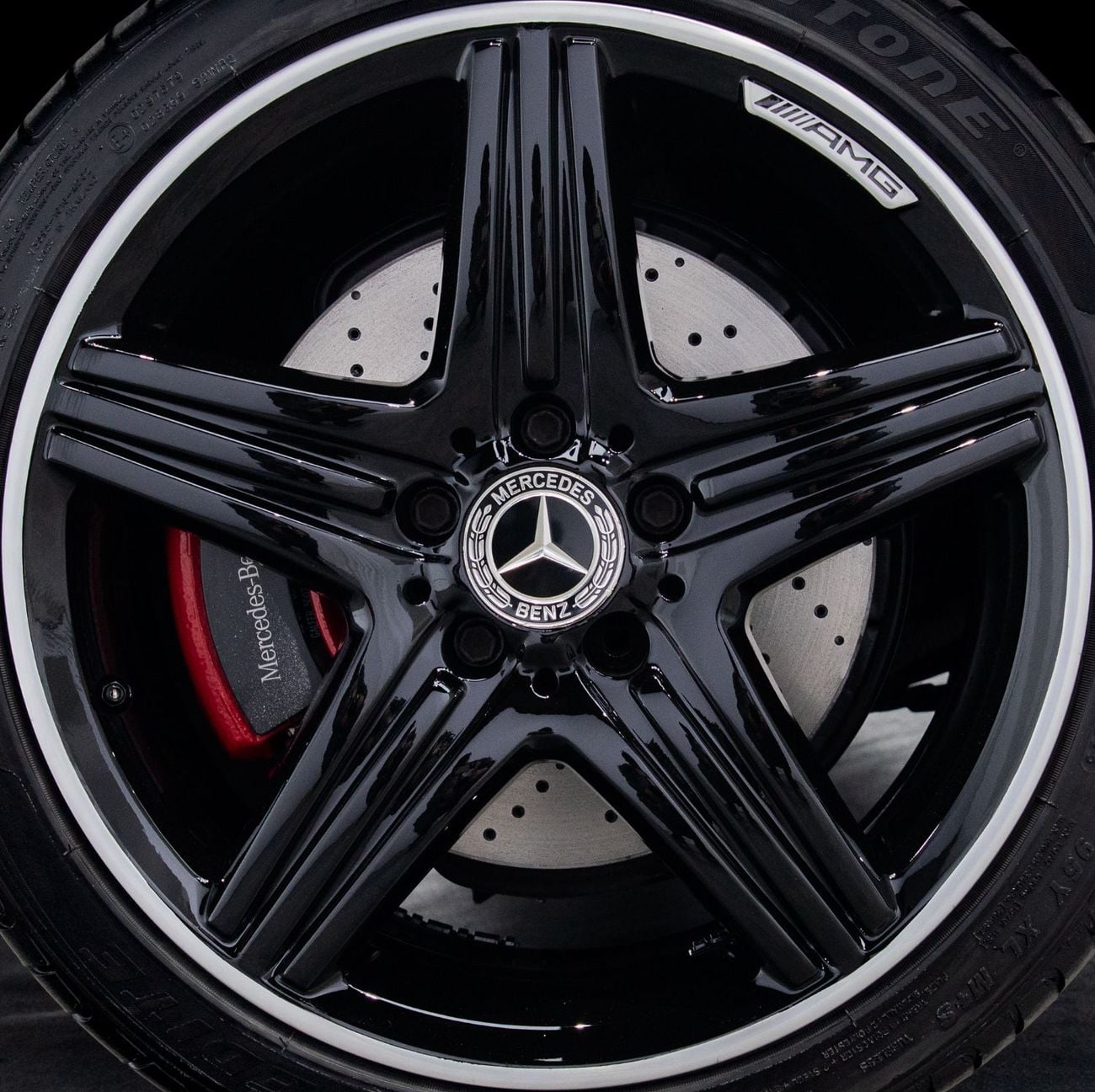 Mercedes Benz CLA250