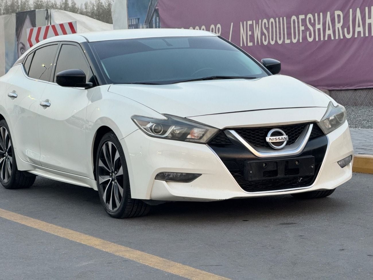 Nissan Maxima SV