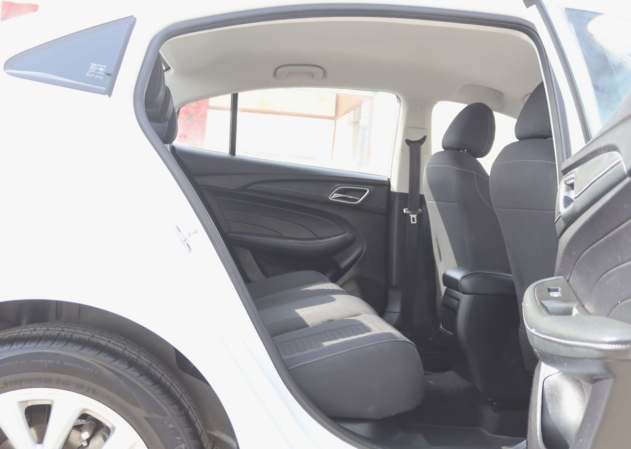 أم جي 5 آم جى 5 - 2024 - خليجى - بدون حوادث - بمحرك 1.5 - ممشى قليل - بحاله ممتازه