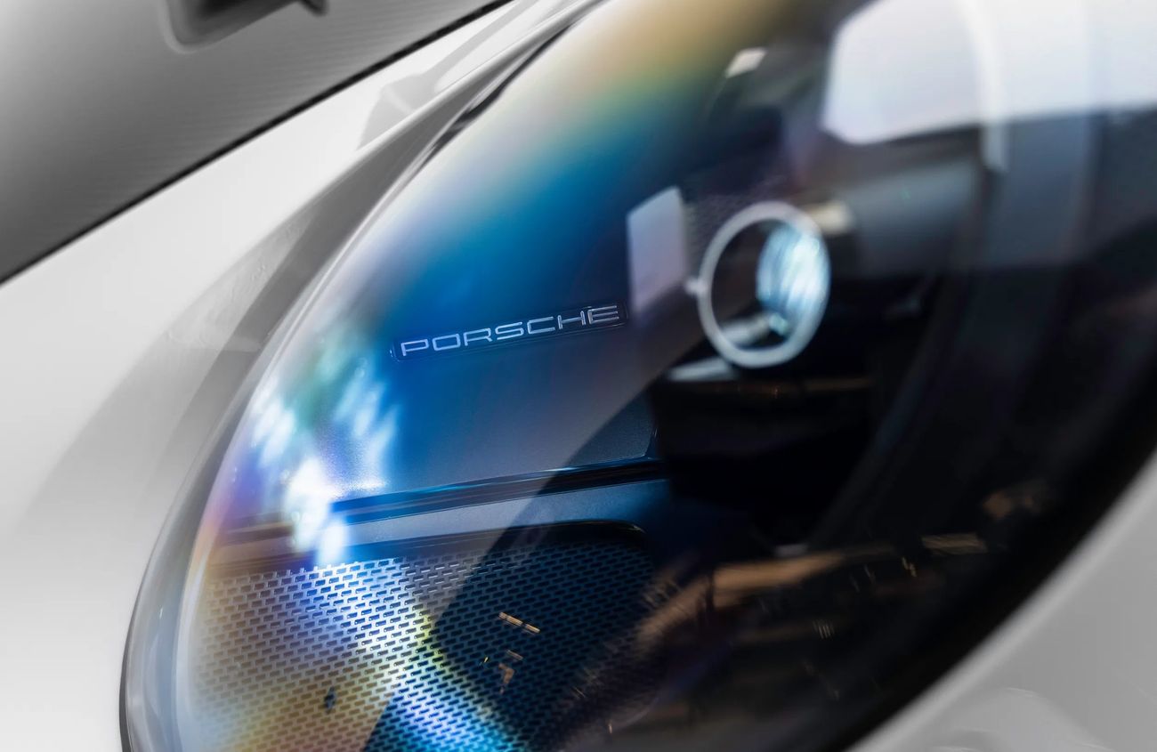 Porsche 911 4.0L F-6 Naturally Aspirated Engine