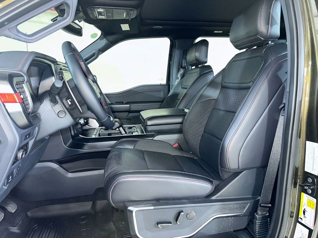 Ford F-150 RAPTOR R CREW /RP1625/AL TAYER MOTORS/AL QOUZ SHOWROOM