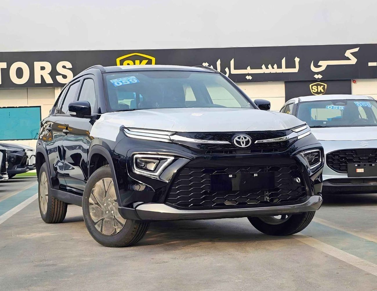 تويوتا أوربان كروزر GLX NEODRIVE / 1.5L PETROL V4 / KYELESS DOOR / PUSH START / DVD+CAMERA (CODE # UB3)