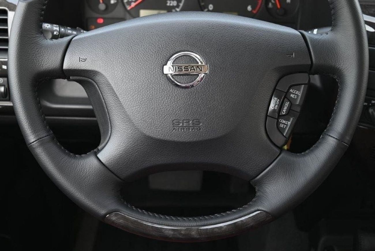 Nissan Patrol Super Safari 2024 NISSAN PATROL SUPER SAFARI LEGEND 4.8L 4WD 7 SEAT AT