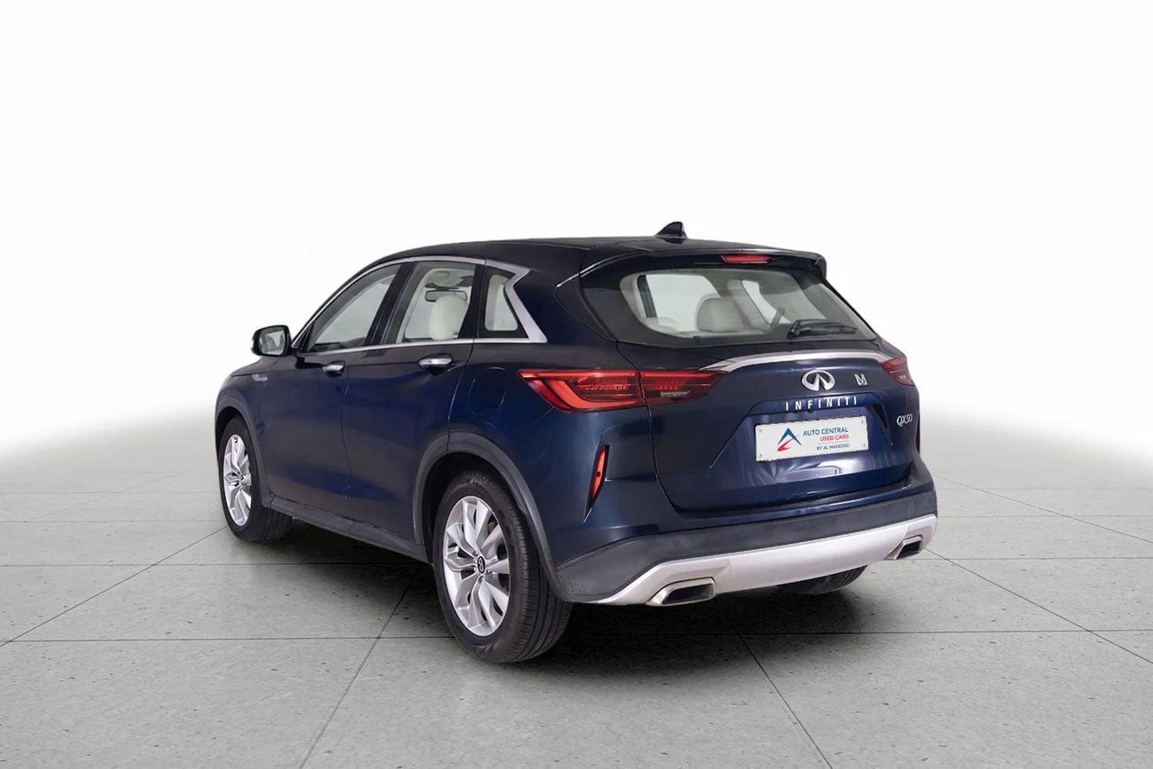 Infiniti QX50 LUXE 2.0