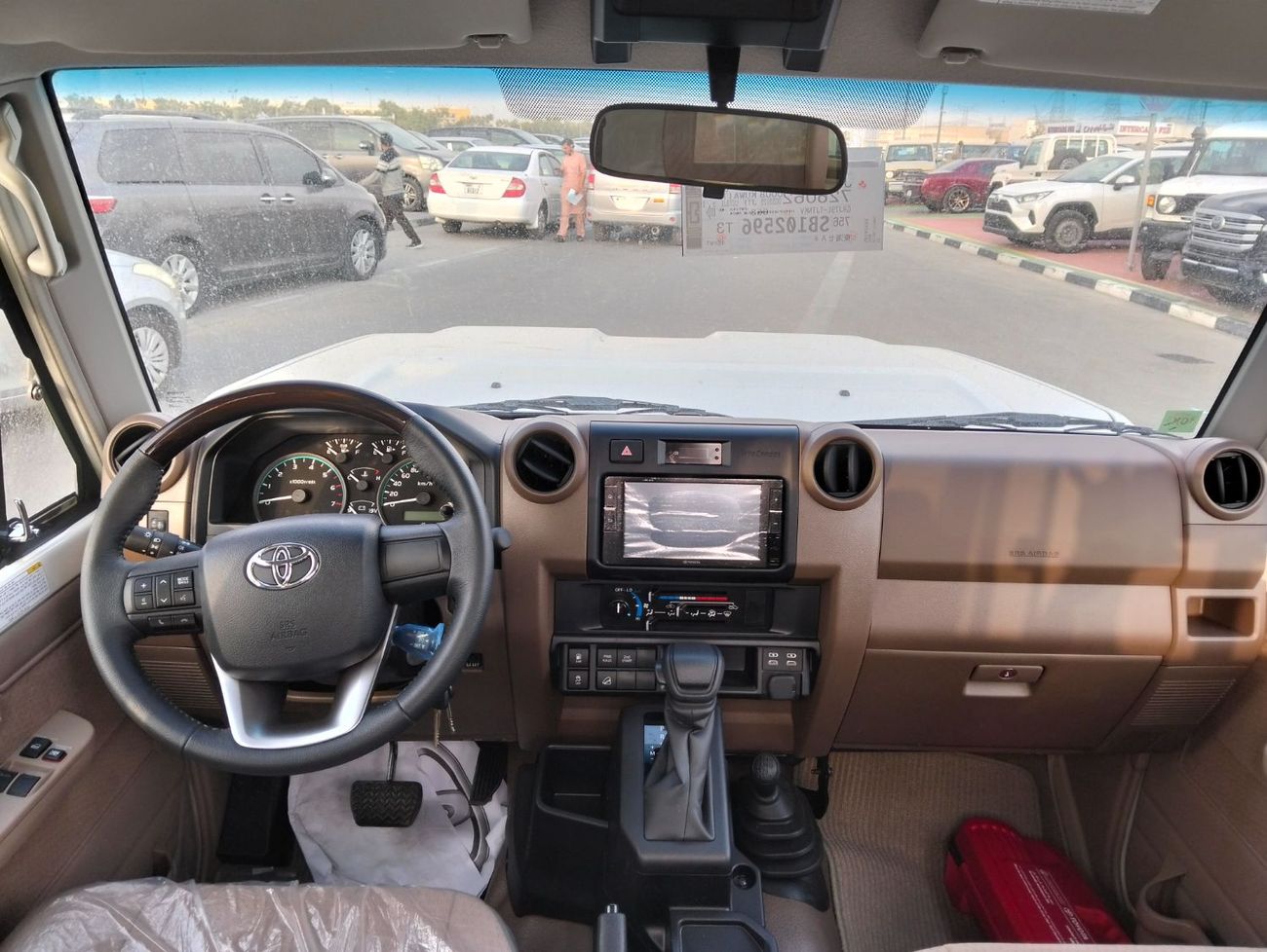 Toyota Land Cruiser Pick Up TOYOTA LC79 S.CAB - 4.0L - PETROL - AUTOMATIC TRANSMISSION - 2025MY