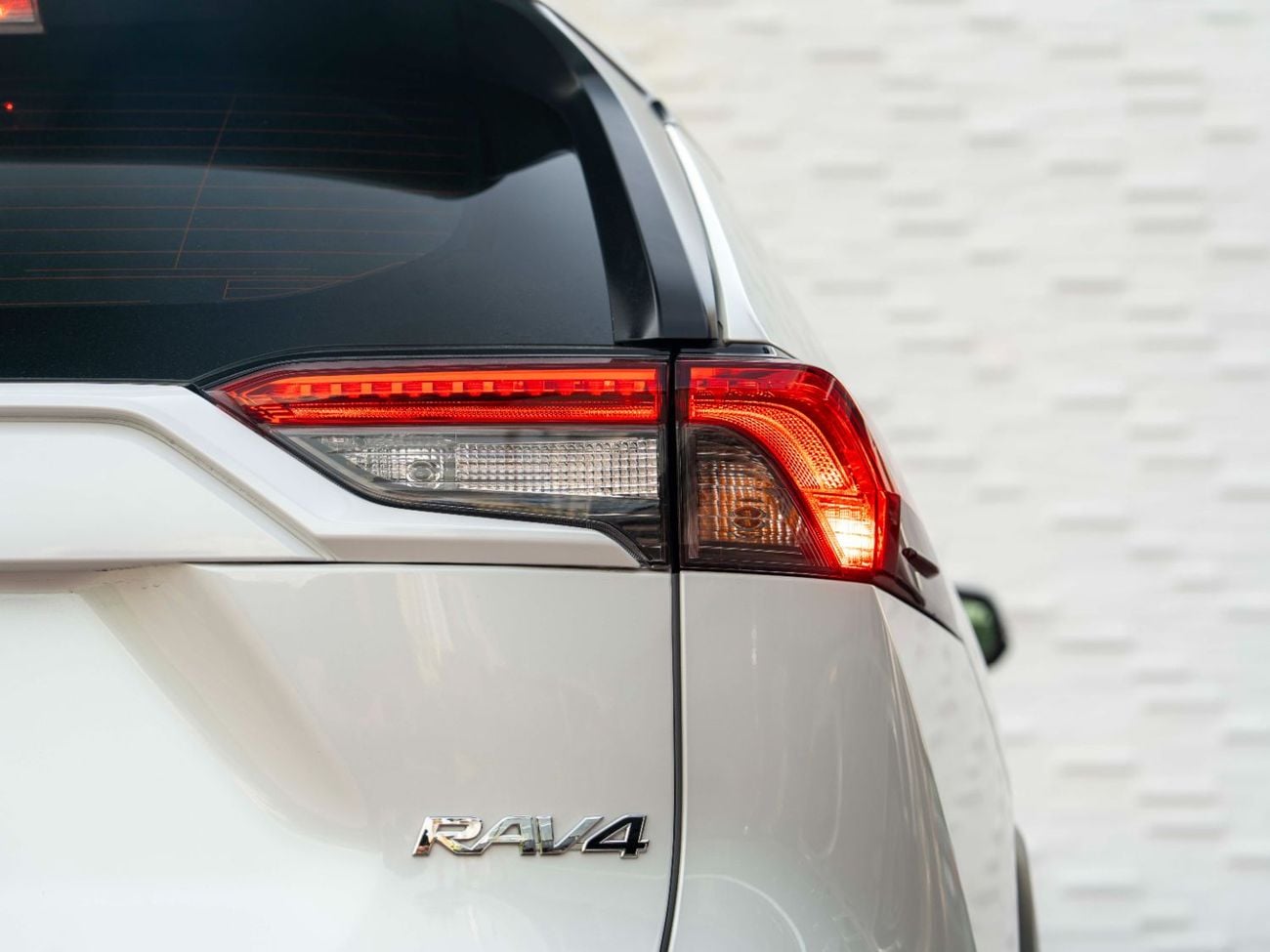 Toyota RAV4 2.5L (2WD) VX