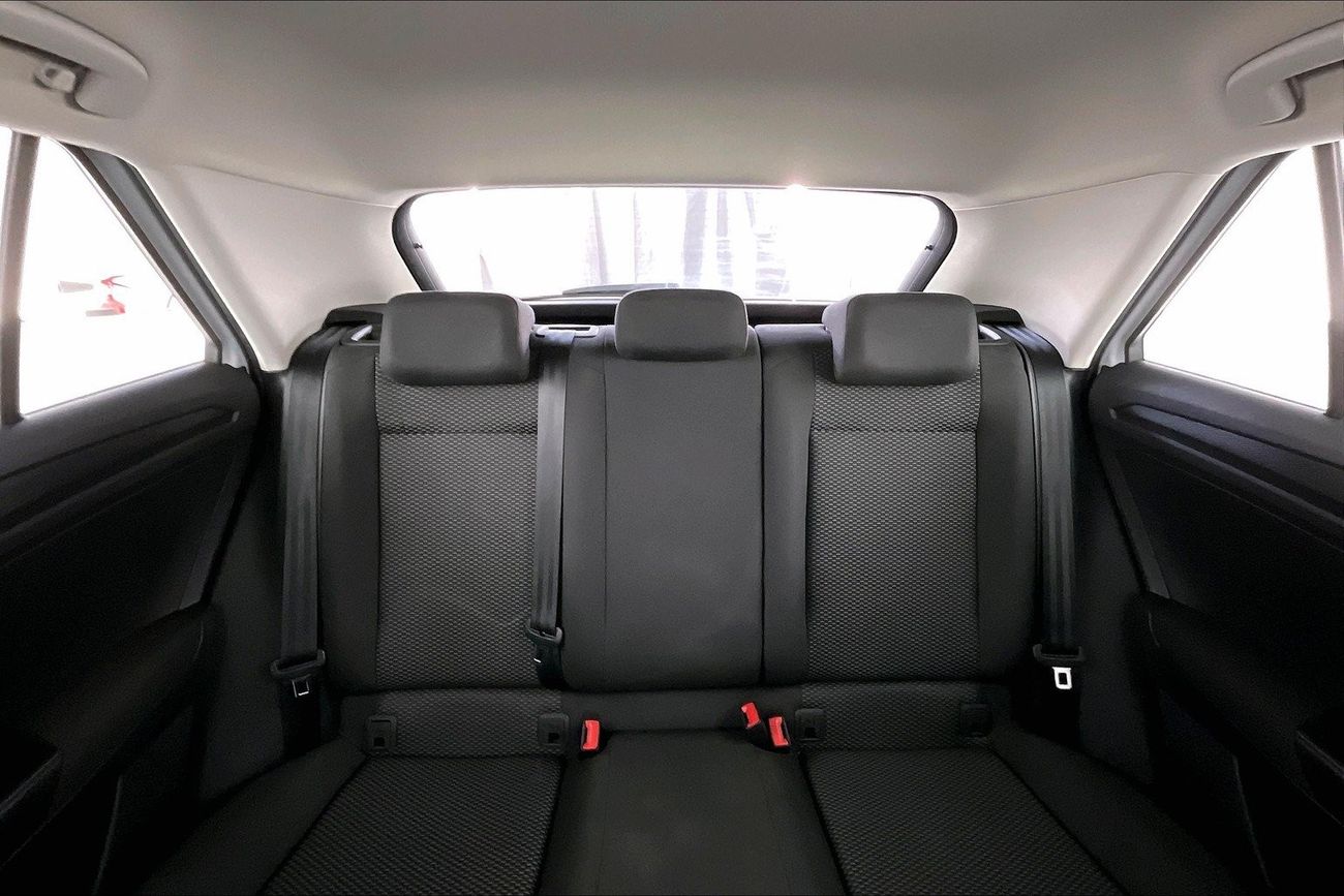 فولكس واجن T ROC Trend | ضمان مجاني لمدة عام | 0 دفعة أولى