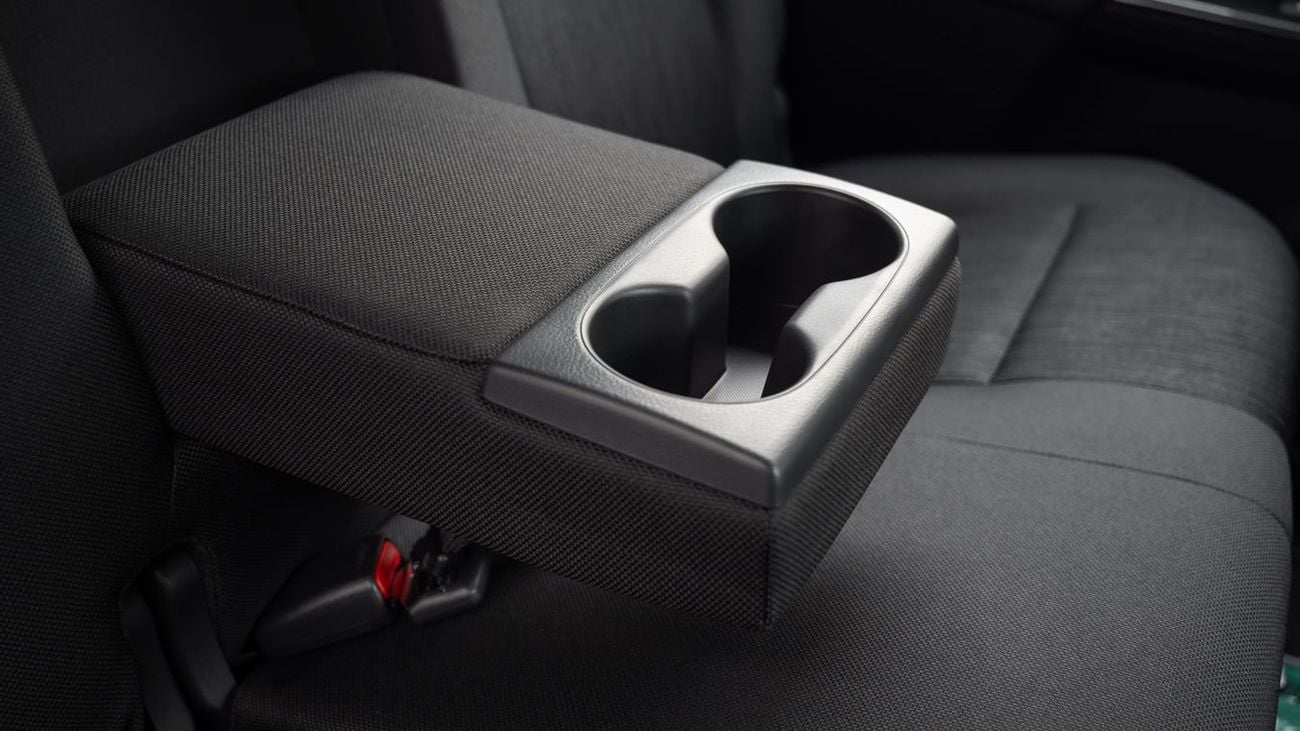 تويوتا هيلوكس TOYOTA HILUX 4.0 ADVENTURE -2026YM