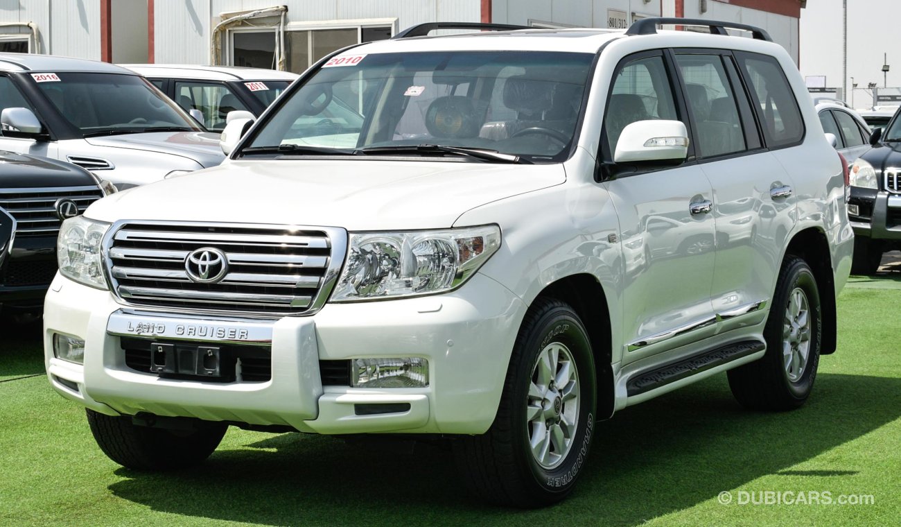 Toyota Land Cruiser GXR V8