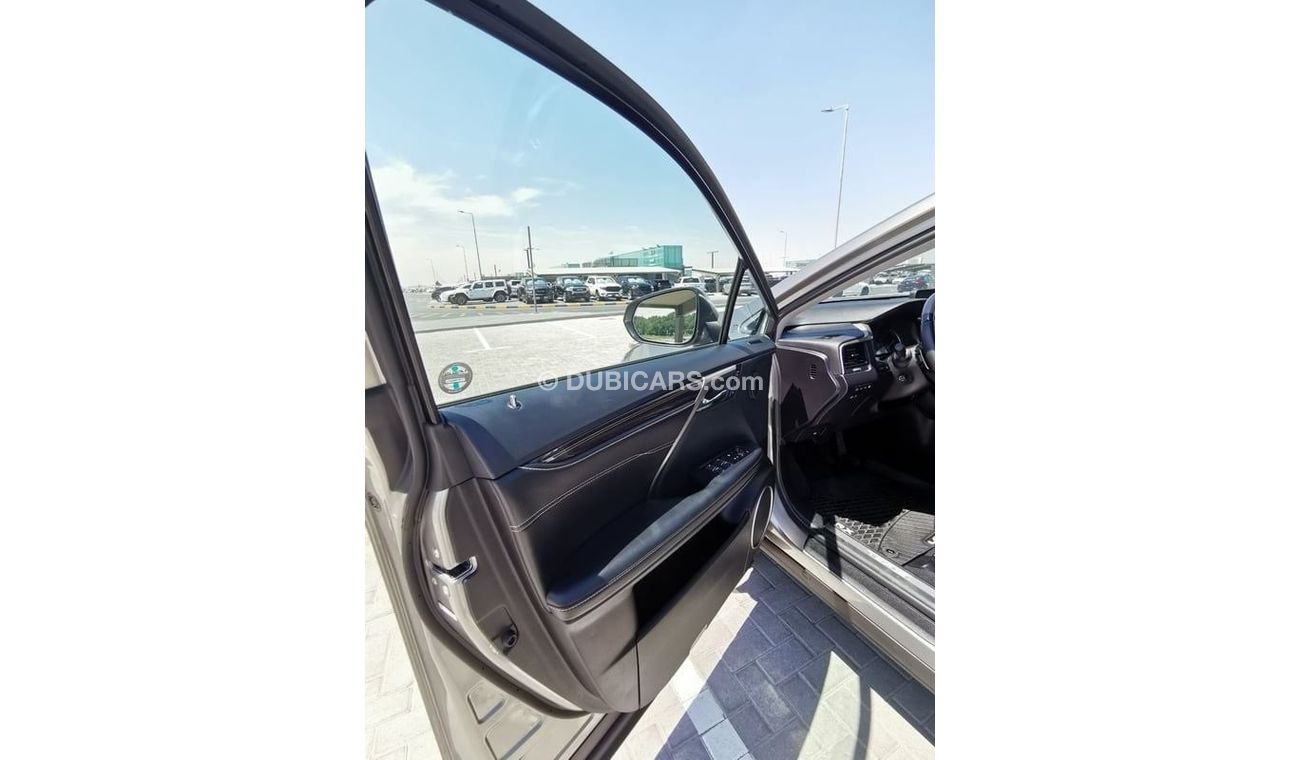 Lexus RX450h Lexus RX450H - Hybrid - 2021 - Gold