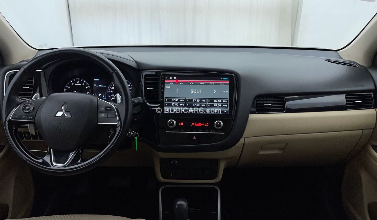 Mitsubishi Outlander GLX LOWLINE 4WD 2.4 | Zero Down Payment | Free Home Test Drive