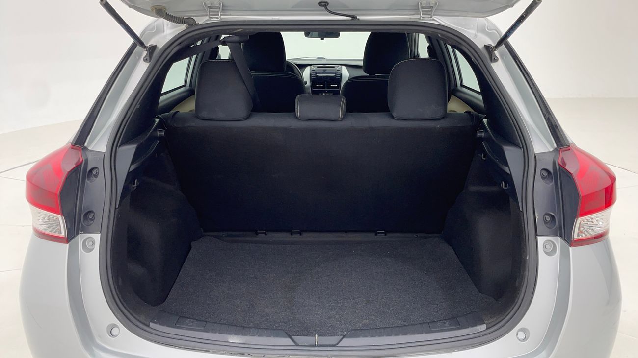 تويوتا يارس E 1.3 | بدون دفعة مقدمة | اختبار قيادة مجاني للمنزل