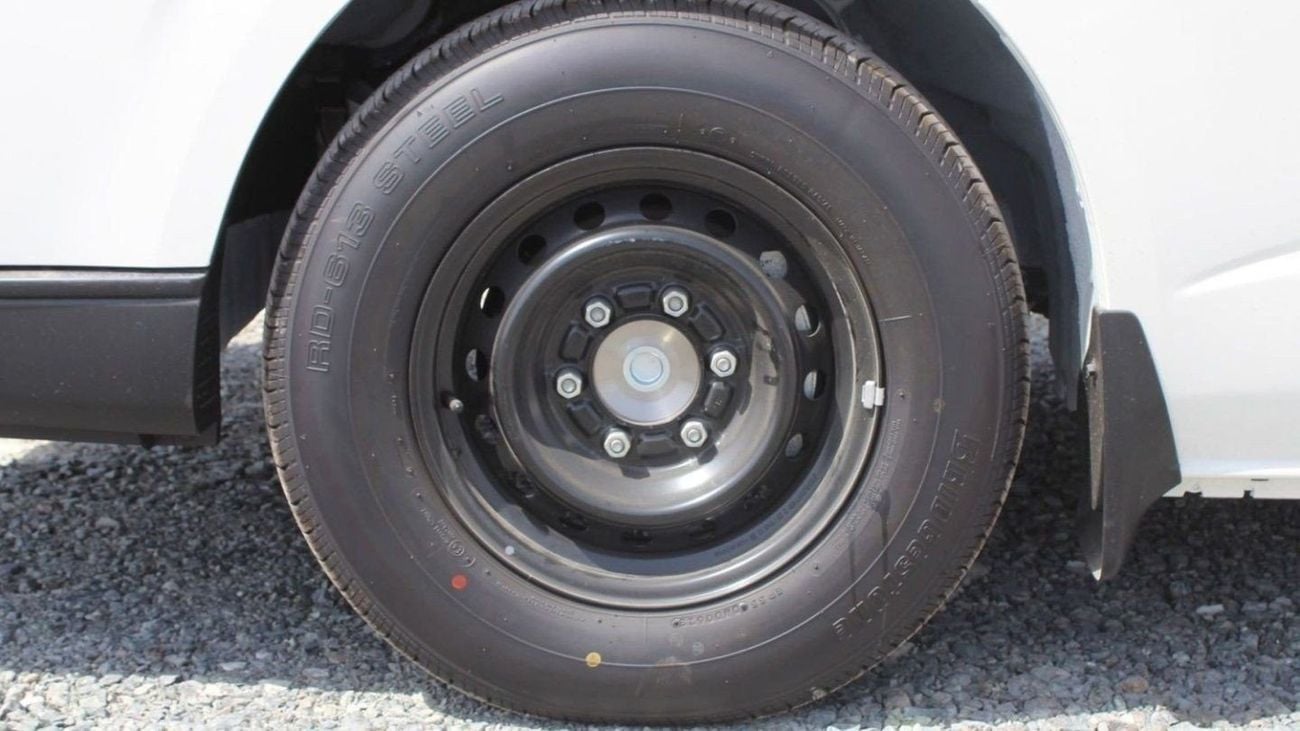 Toyota Hiace Toyota Hiace 2.5L High Roof Diesel old ship 2024