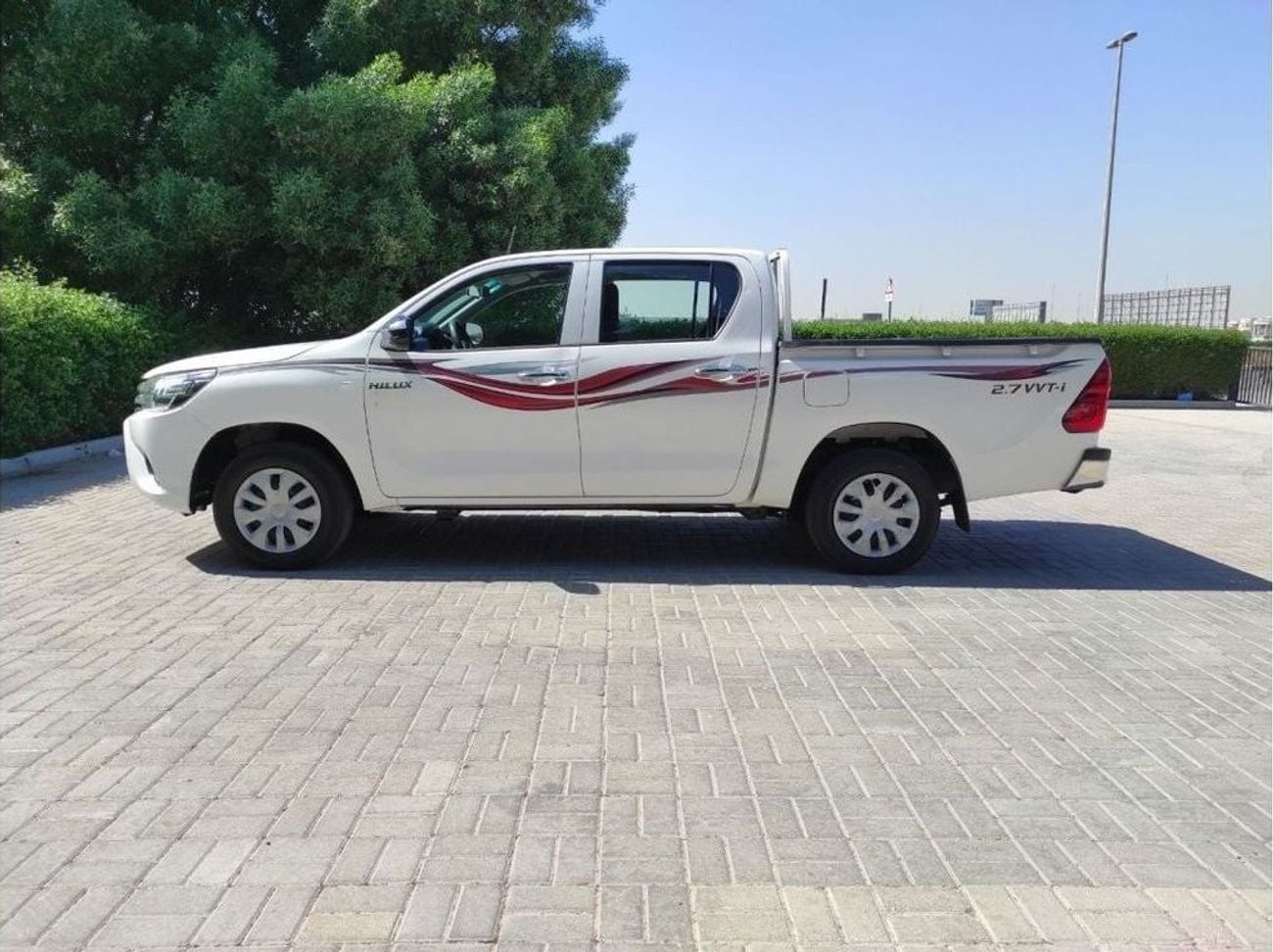 تويوتا هيلوكس Toyota Hilux 2020 single 4×2 manual petrol