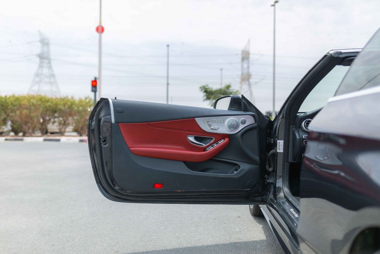 مرسيدس بنز C 300 Luxury 2.0L