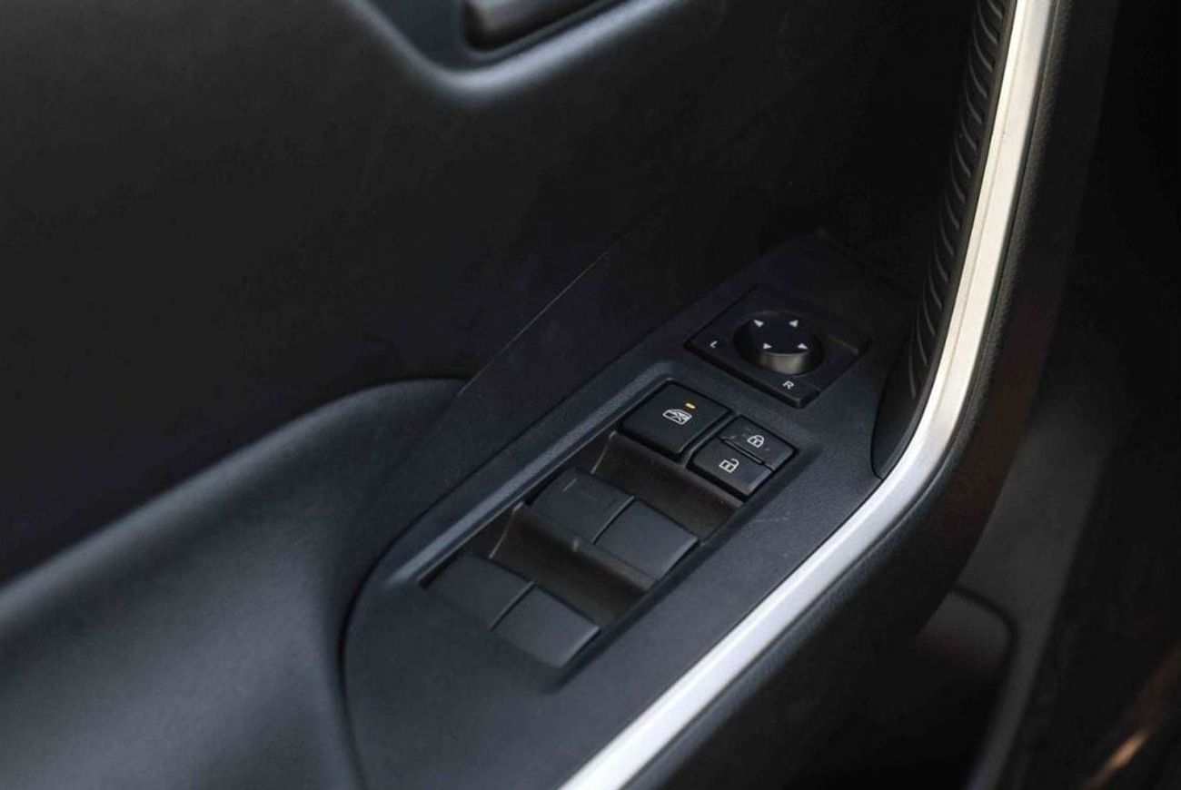 Toyota RAV4 2024 Toyota Rav4 2.5 Hybrid - Urban Khaki inside Black