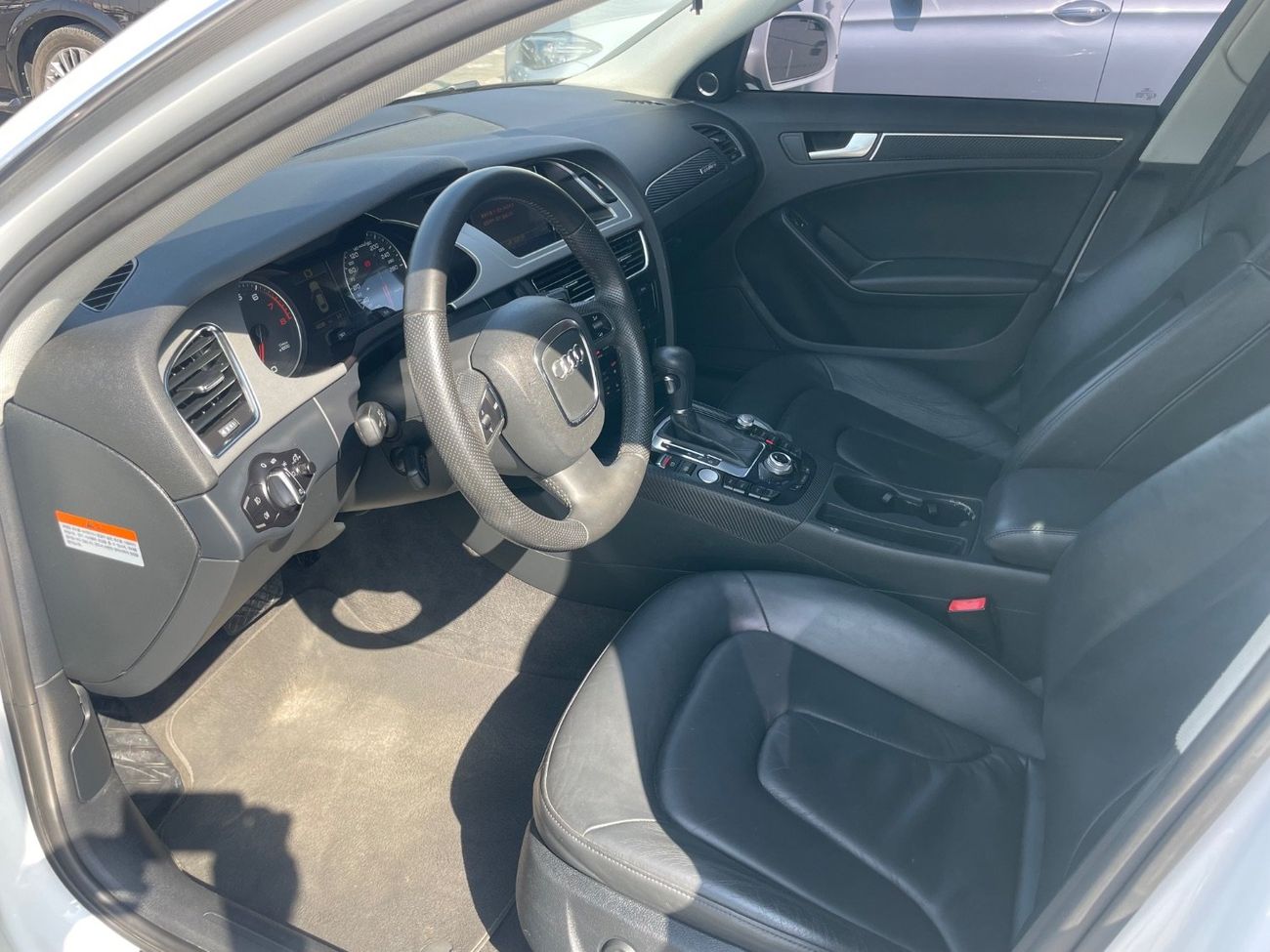 أودي A4 وارد كوريا اوراق جمارك فل اوبشن بدون حوادث