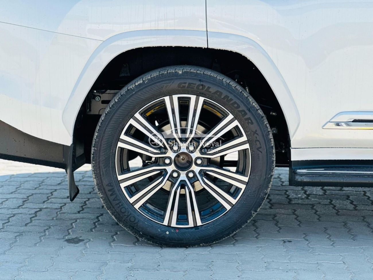 لكزس LX 600 3.5L V6 TWIN TURBO PETROL TURBO SPORT AT 7-SEATER | 25-MARK LEVINSON 2026MY