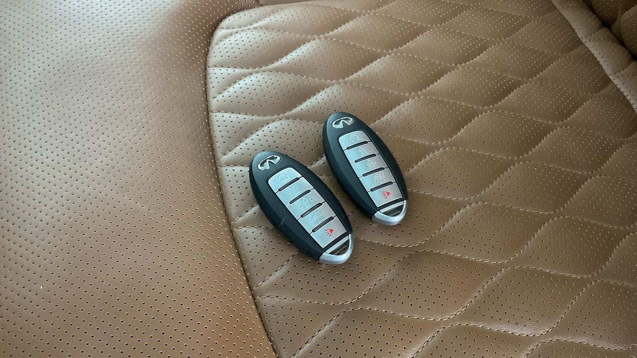 Infiniti QX80 Luxe Sensory ProActive (8 Seater) | upto AED 20,000 Ramadan Discount | Guaranteed Warranty | 0 Down 