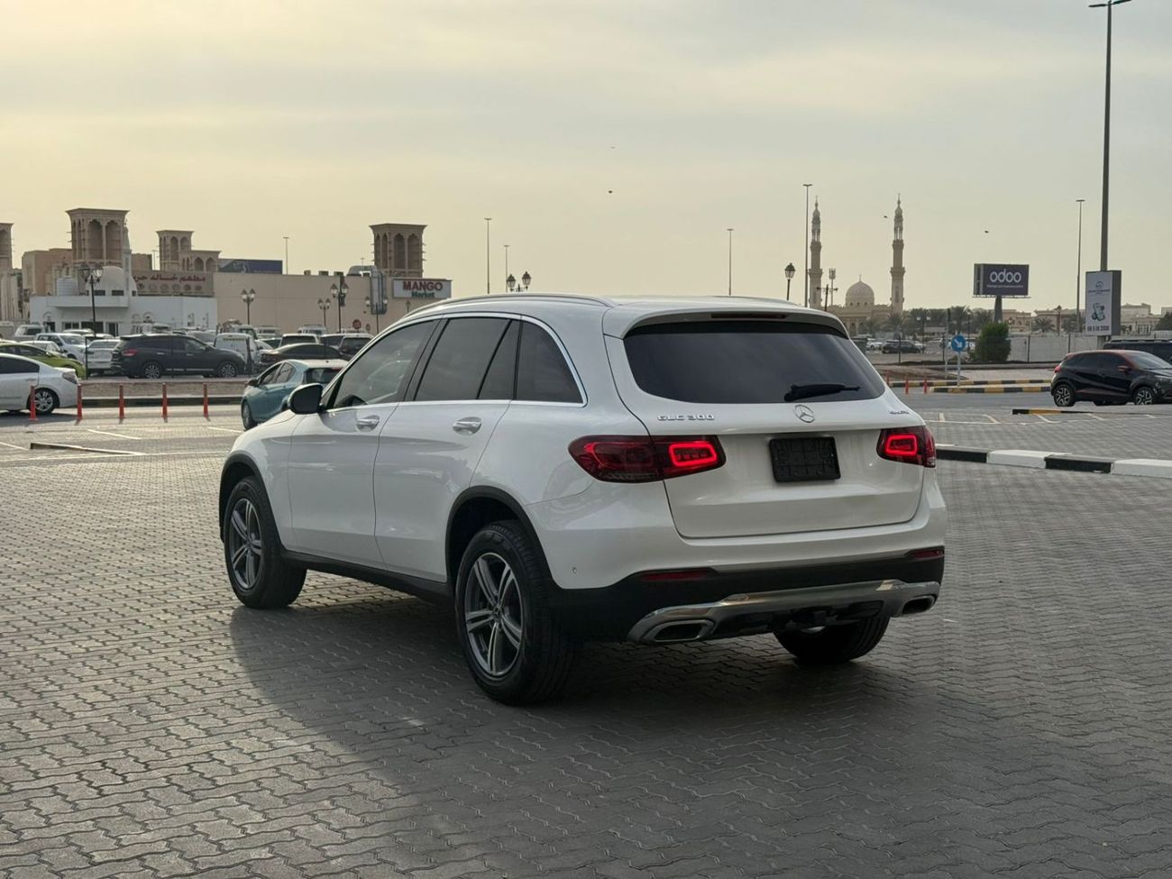 Mercedes-Benz GLC 300 Mercedes GLC 300 SUV 2022 10,000 KM Only