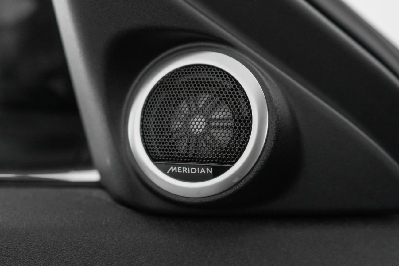 Land Rover Range Rover Evoque 2023 Range Rover Evoque R-Dynamic SE / Al Tayer Warranty & Service Contract