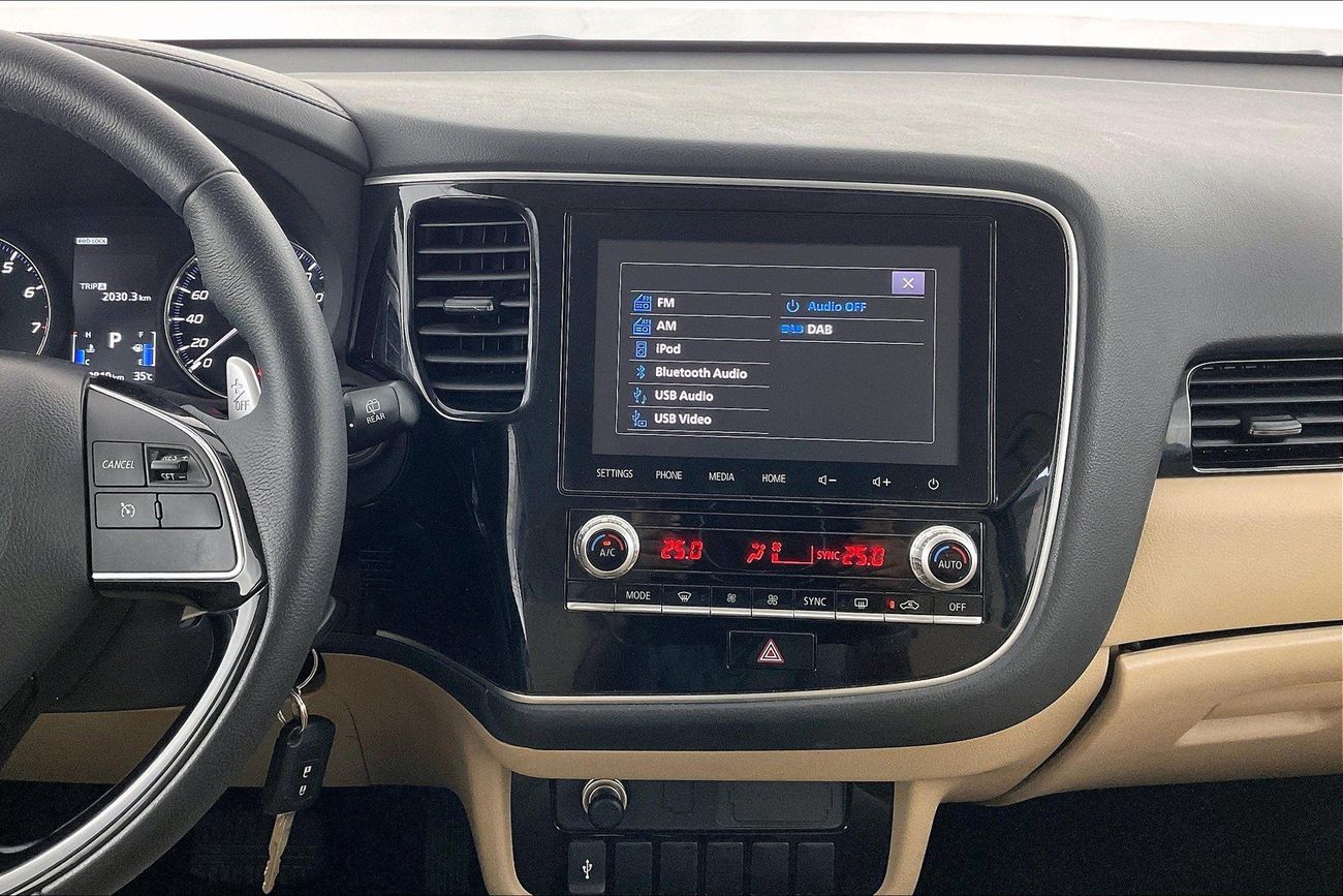 Mitsubishi Outlander GLX Basic | Guaranteed Warranty | 0 Down Payment