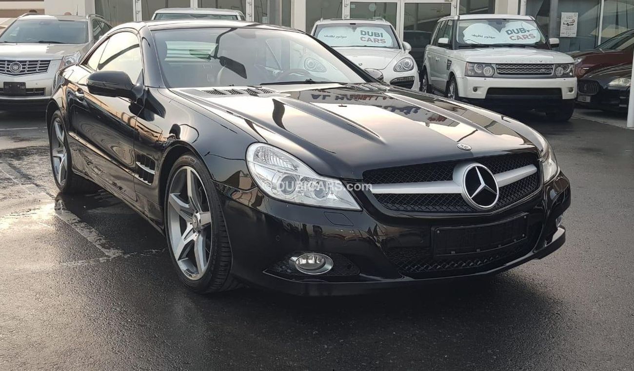Mercedes-Benz SL 350 Mercedes benz Sl350 model 2009 GCC car prefect condition full option low mileage  One owner