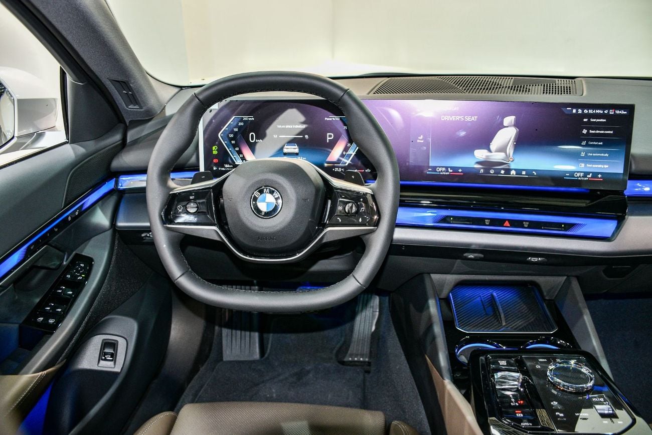 BMW 530i 530i Sedan Pure