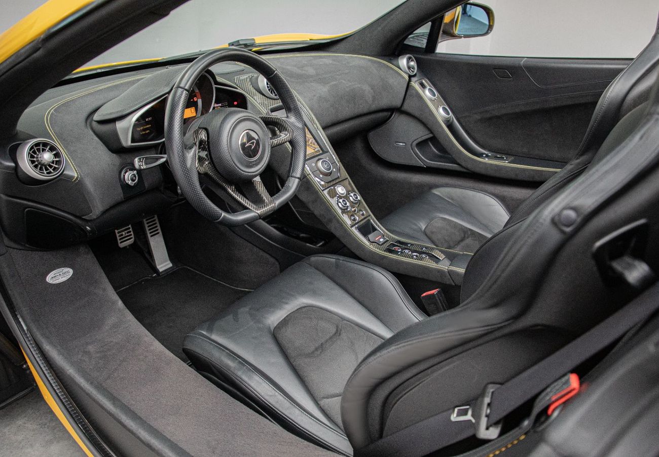 مكلارين MP4-12C