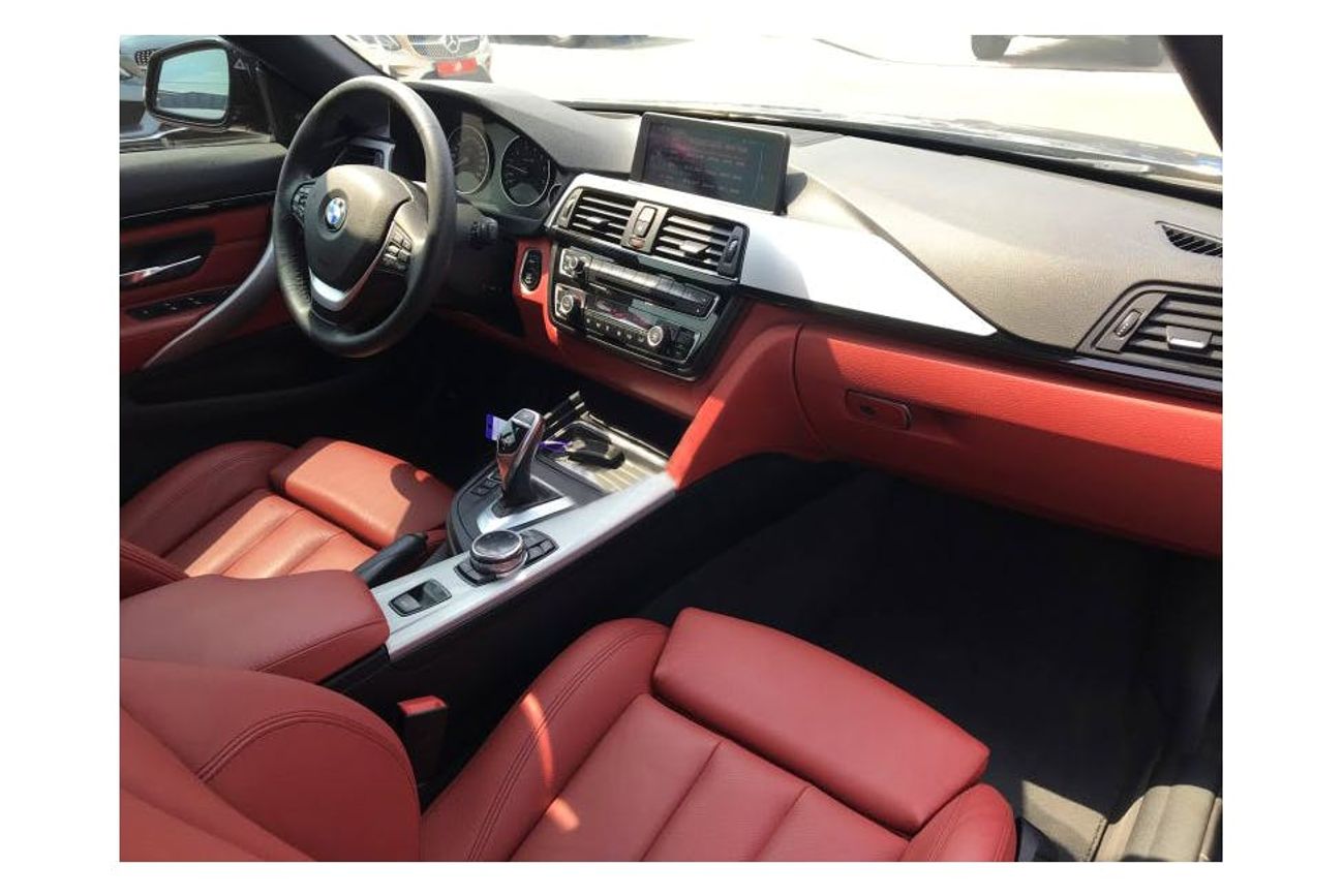 BMW 435i Sport-Line Hard Top Convertible 3.0L 2015 Model GCC Specs