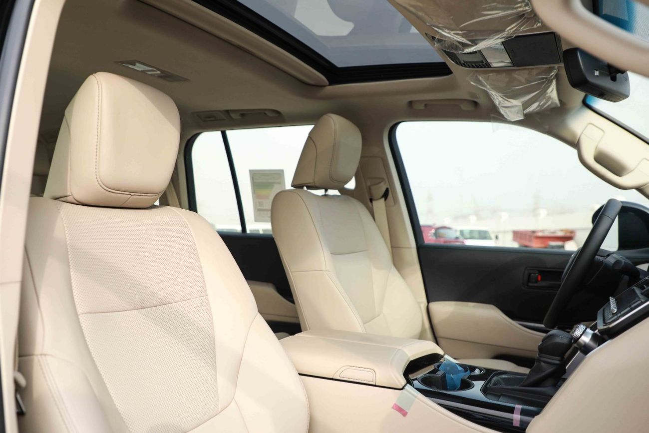 تويوتا لاند كروزر تويوتا LC300 4.0 GXR 2024 - اسود اتيتيود من داخل بيج | تصدير فقط