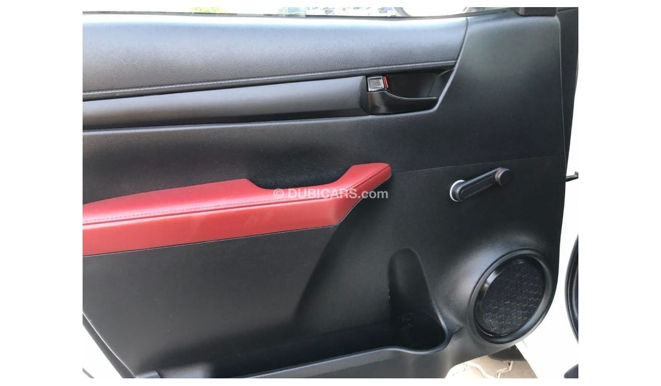 Toyota Hilux GL GCC 4W