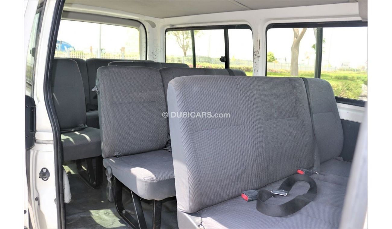 Toyota Hiace GL - Standard Roof HAIC 15 SEATS 2013 VERY GOOD CONDITIONS PETROL