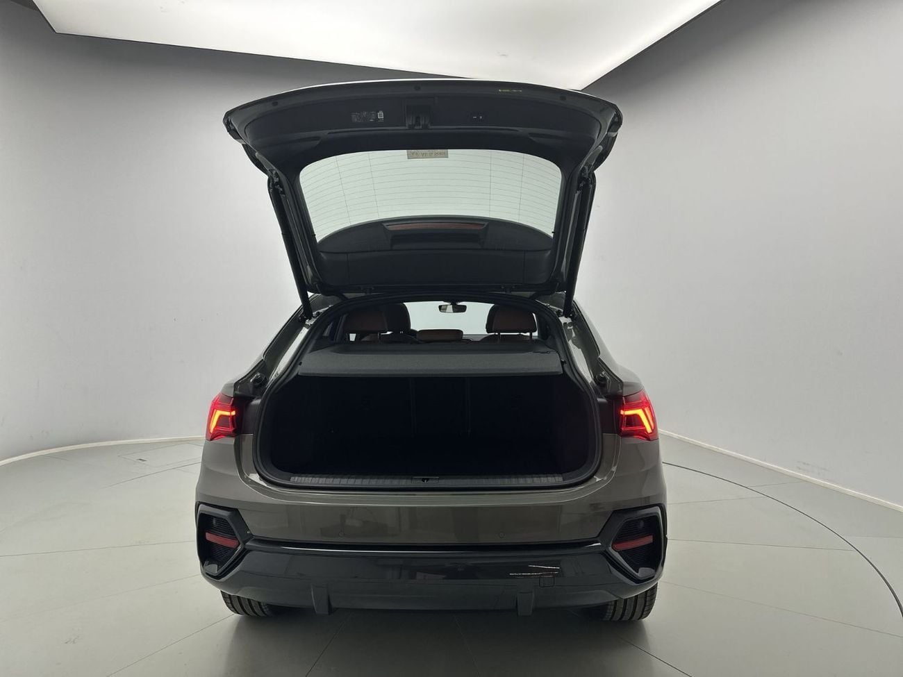 أودي Q3 Sportback 35 TFSI 150hp (Ref# 06793) EXCLUSIVE RAMADAN OFFER