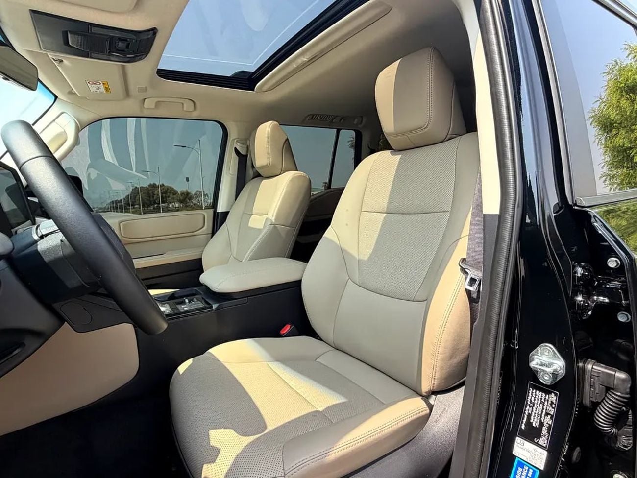 Toyota Prado GXR Turbo - Al futtaim warranty - GCC Specs