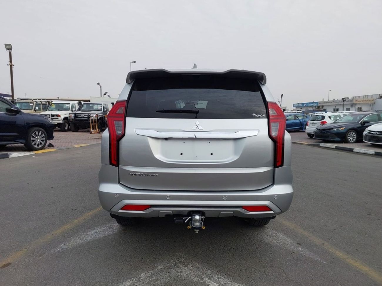 Mitsubishi Pajero MITSUBISHI PAJERO SUV RHD 2023 MODEL 2.4 L DIESEL AUTPMATIC(PM11732)