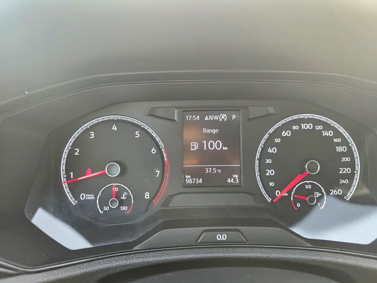 Volkswagen T-ROC TREND FREE OFFERS 1.4L , GCC! We arrange loan without down payment!