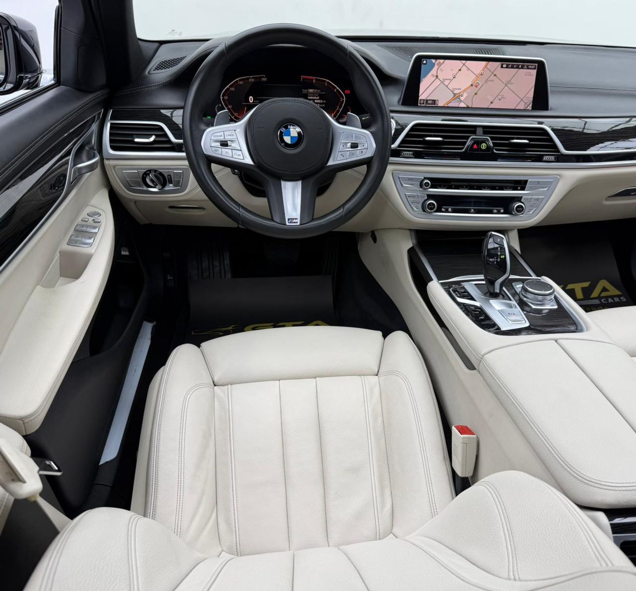 بي أم دبليو 730Li 2020 BMW 730Li, Warranty, Very Low Km, Fully Loaded, Excellent Condition, GCC
