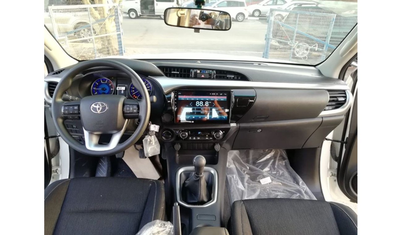 Toyota Hilux 2.4L Diesel 4WD DC SR5 Full Option