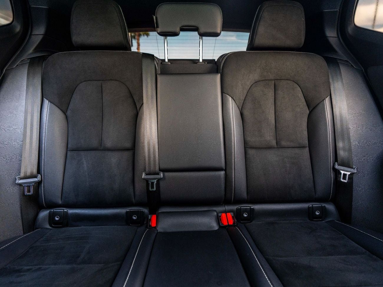 Volvo XC40 T4 R Design 2.0L