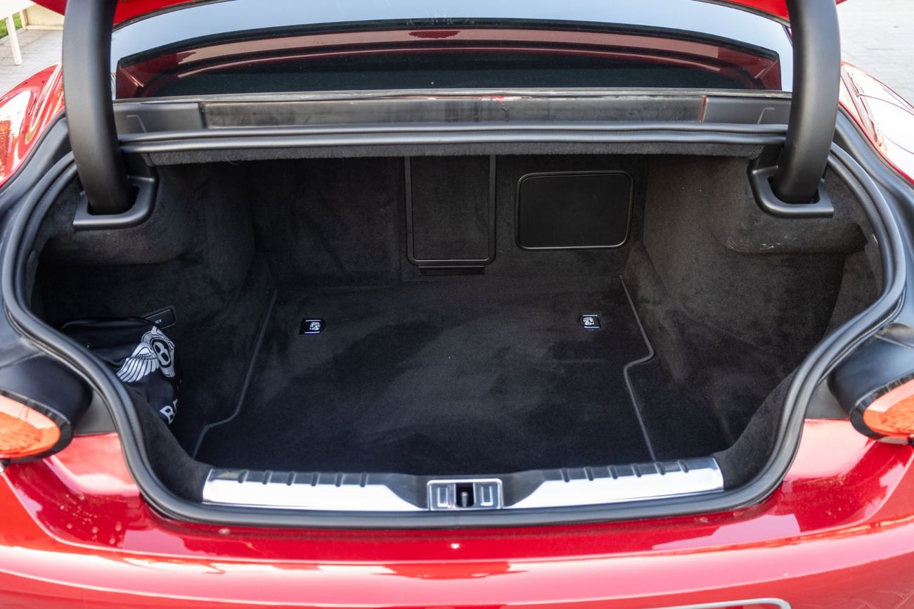 بنتلي كونتيننتال جي تي 6.0L W12 (626 HP)