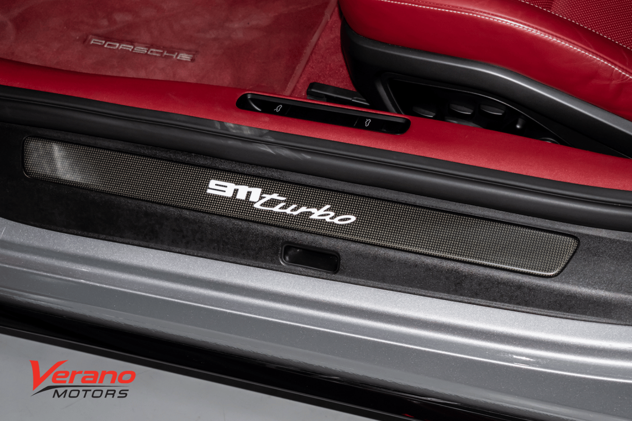 Porsche 911 Turbo 3.8L (580 HP) Coupe