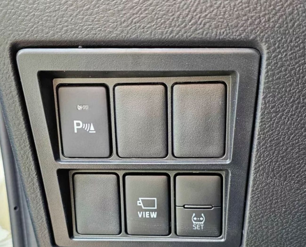 Toyota Hilux Toyota Hilux Adventure Fuel Diesel 2.8 model 2024 GCC Left Hand drive