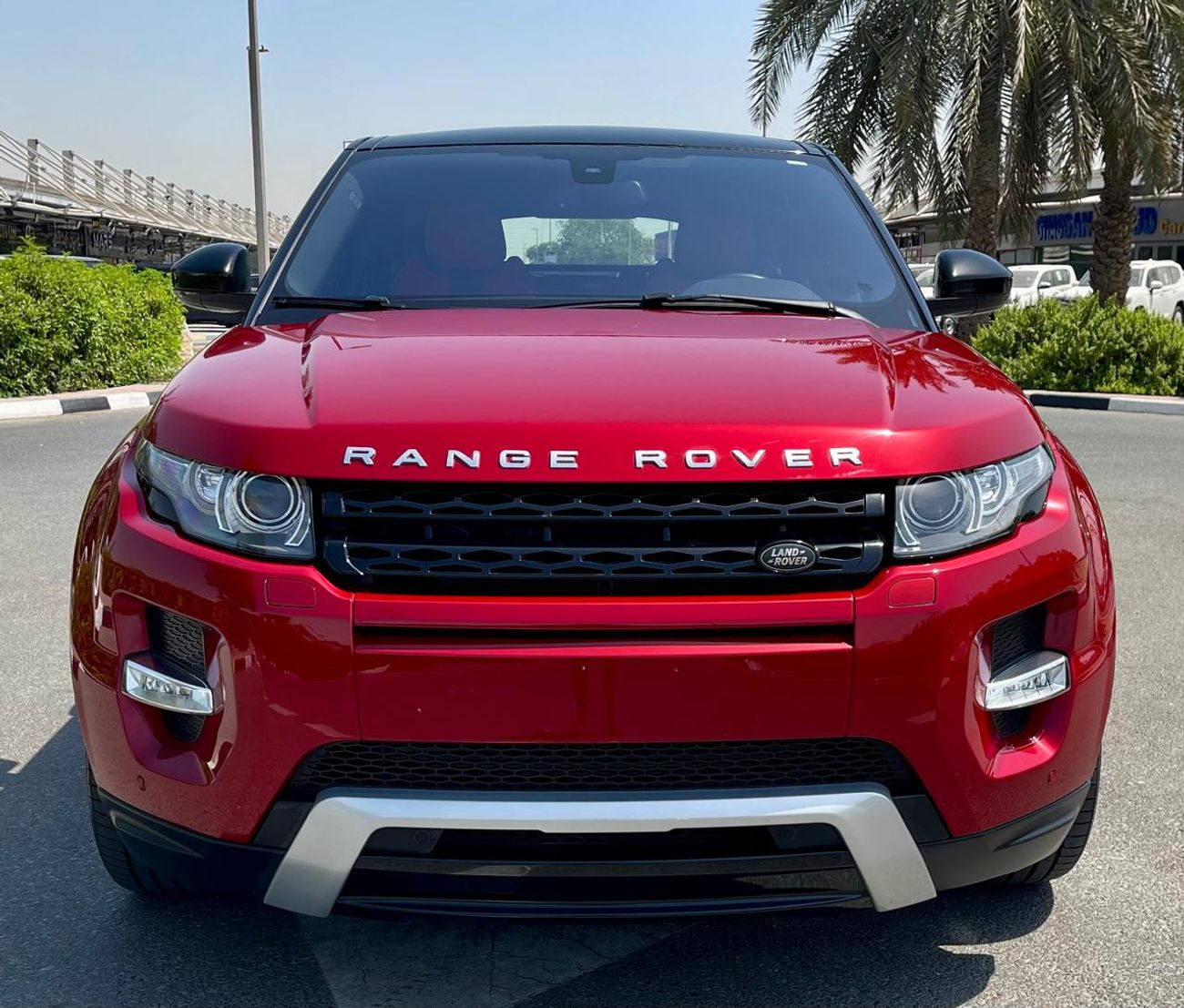 لاند روفر رانج روفر إيفوك Dynamic 2.0L (5 Door) Dynamic  2.0L  (5 Door) 2015 GCC