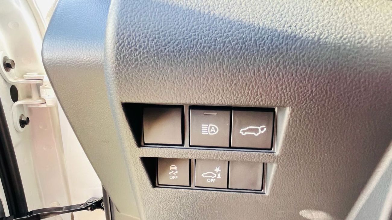 Toyota Land Cruiser GR SPORT
