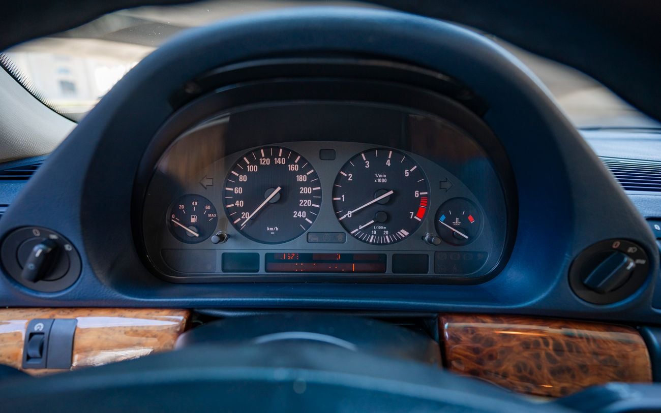 بي أم دبليو 728